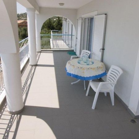Apartament Folies Lourdata  Zewnętrze zdjęcie